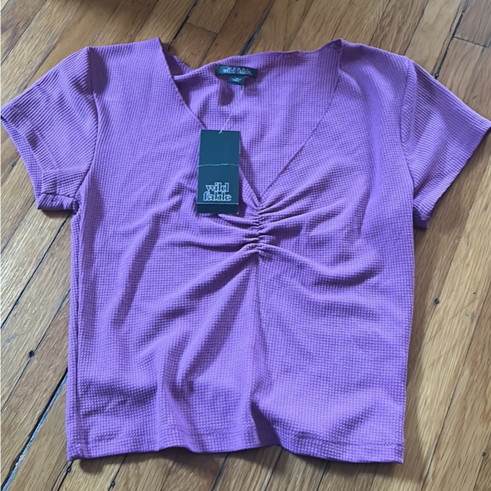 women’s crop top